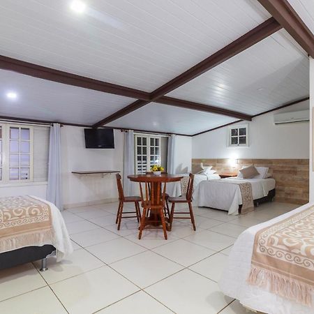 Pousada Daleste Angra dos Reis Buitenkant foto