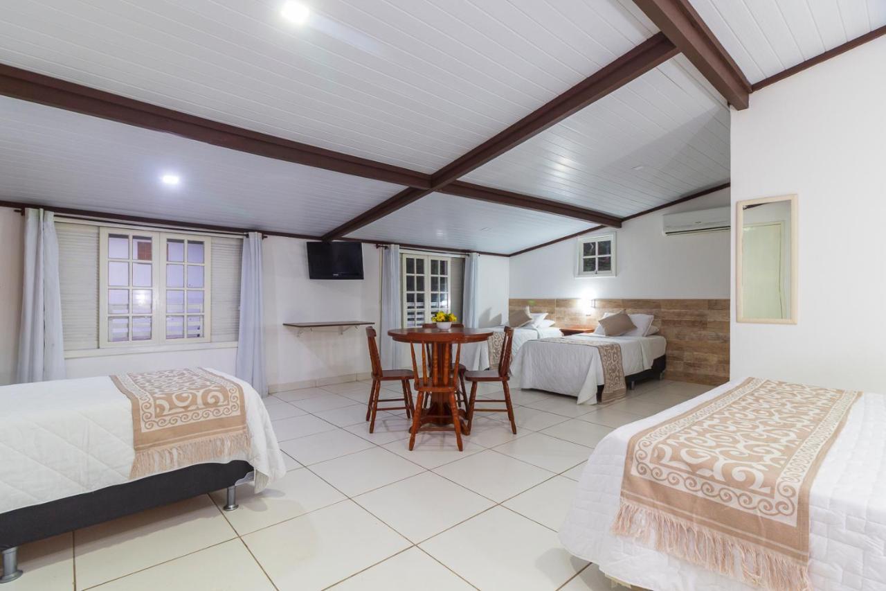 Pousada Daleste Angra dos Reis Buitenkant foto